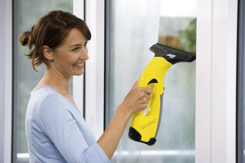 Čistič oken Kärcher WV 50 plus, bateriový
