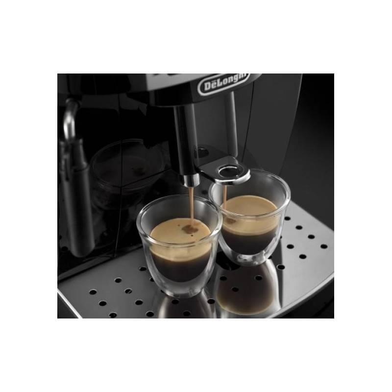 Espresso DeLonghi Magnifica ECAM22.110B černé