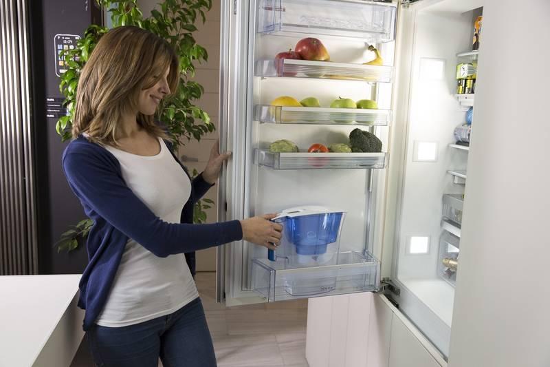 Filtrační konvice Laica Light Graffiti červená