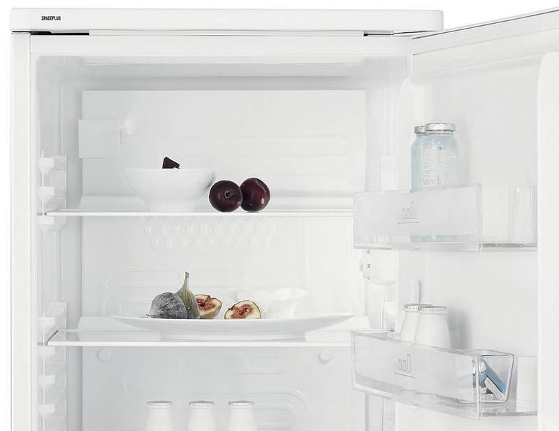 Chladnička Electrolux ERF2504AOW bílá