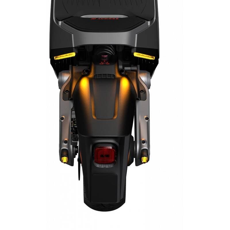 Elektrická koloběžka Segway SuperScooter GT1E