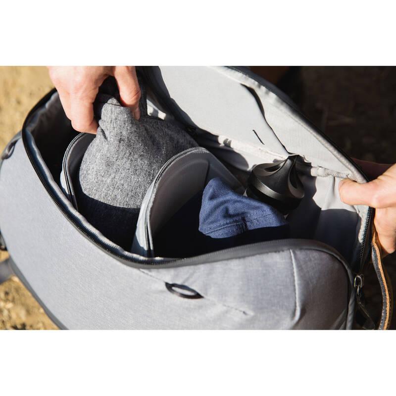 Batoh Peak Design Everyday Backpack 15L Zip v2 šedý