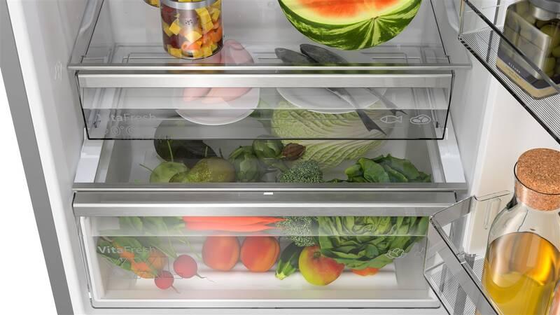 Chladnička s mrazničkou Bosch Serie 6 KGN49AICT nerez