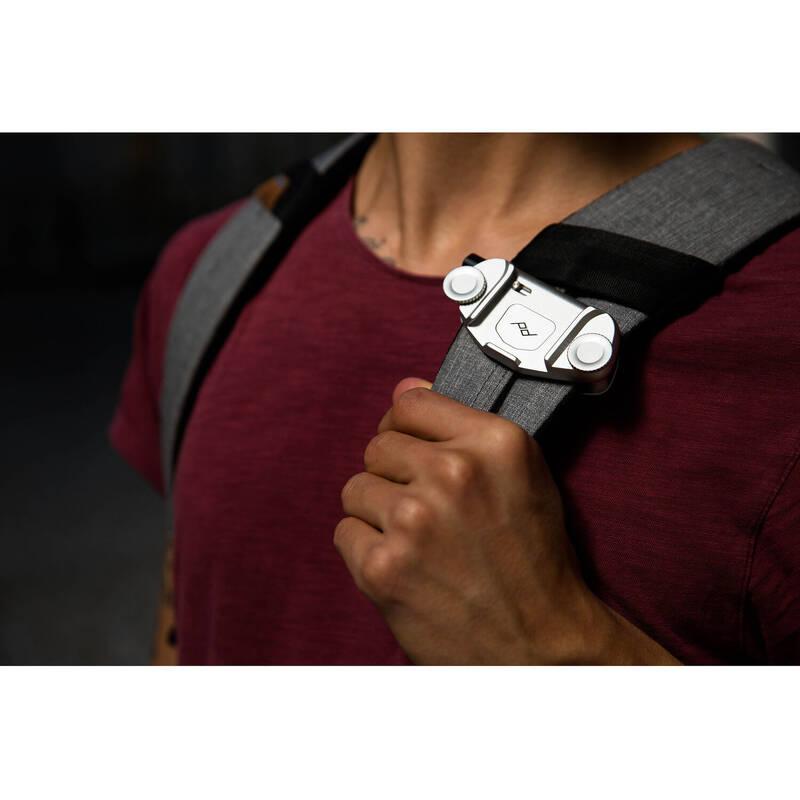 Držák Peak Design Capture stříbrný