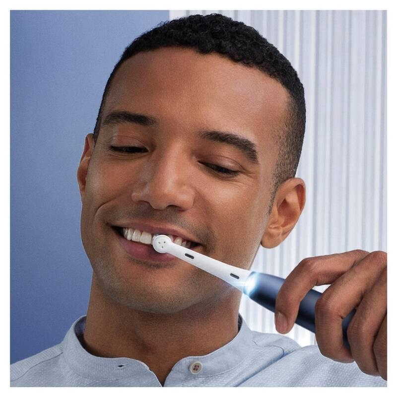 Zubní kartáček Oral-B iO Series 7 Sapphire Blue