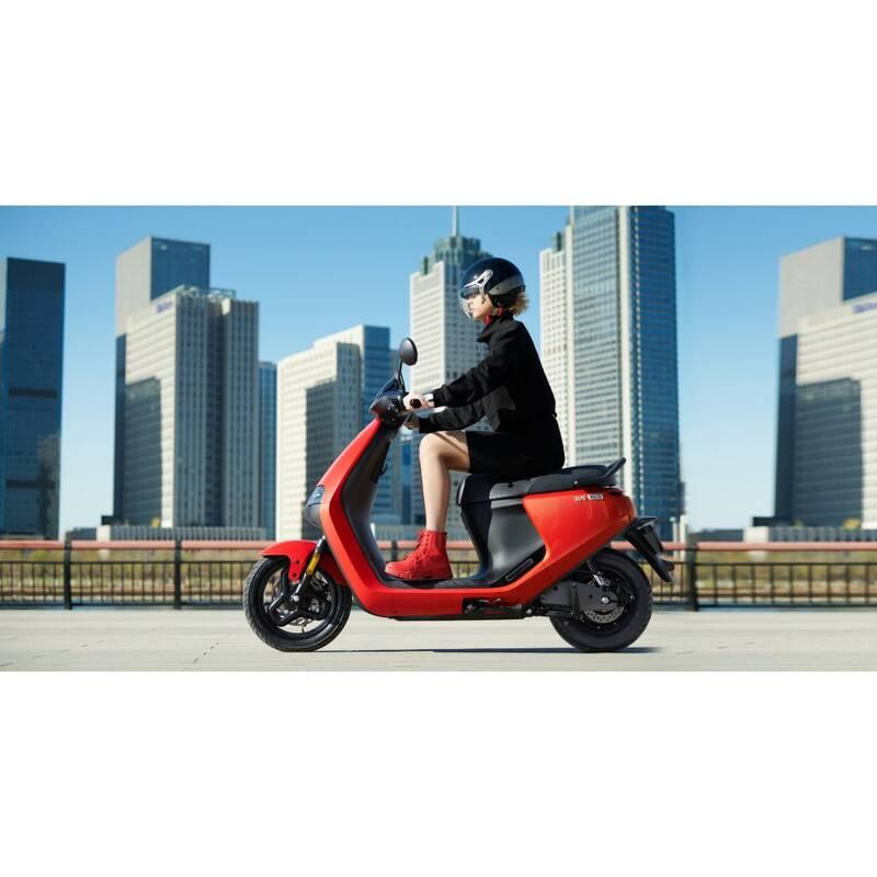 Elektroskútr Segway E110S