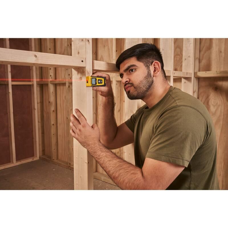 Laserový dálkoměr Stanley FatMax STHT77065-0