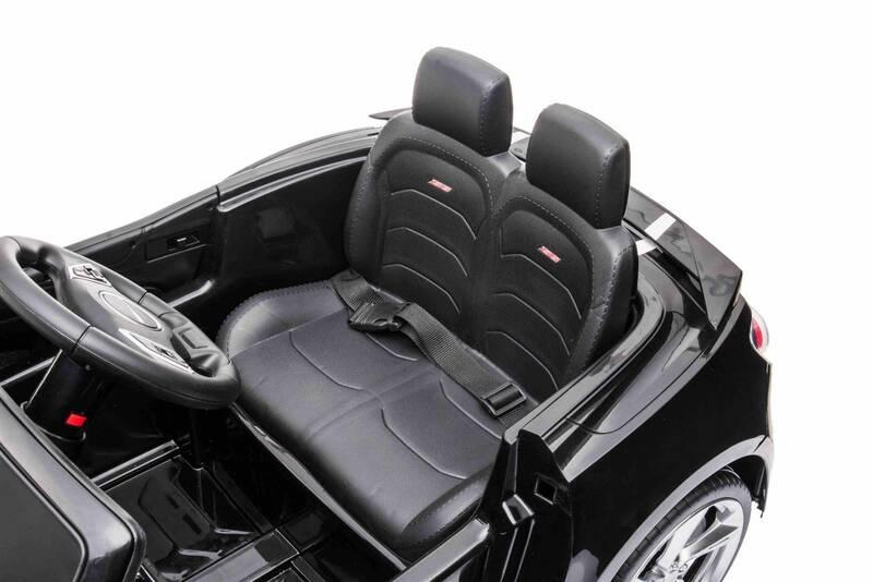 Elektrické autíčko Beneo Chevrolet Camaro 12V černé