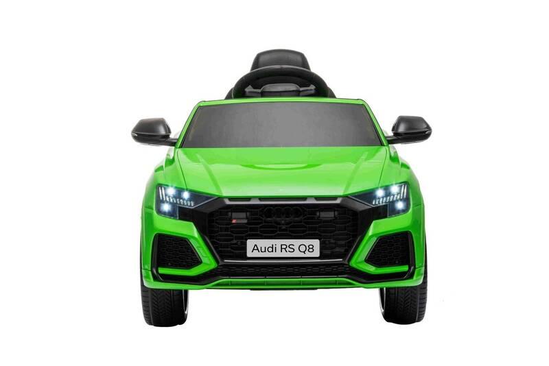 Elektrické autíčko Beneo Audi RSQ8 zelené