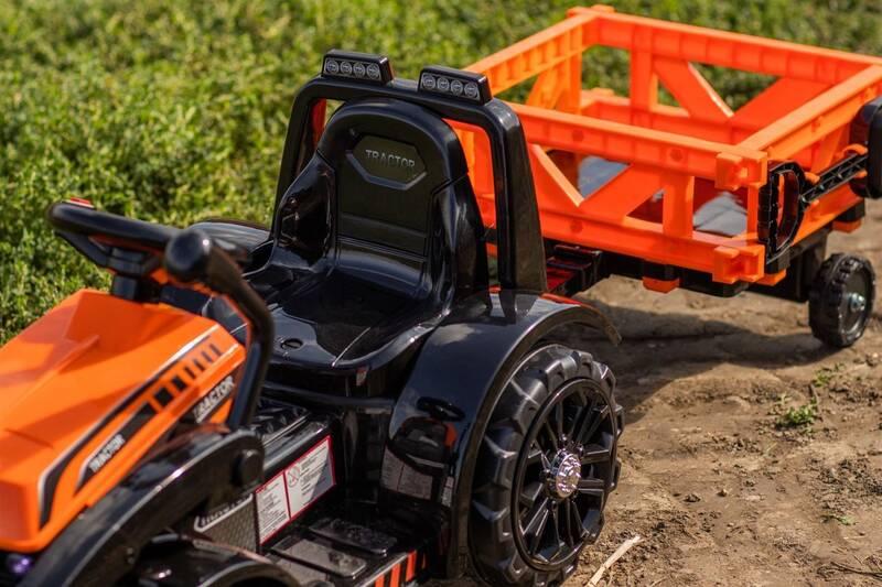 Traktor Beneo FARMER oranžový