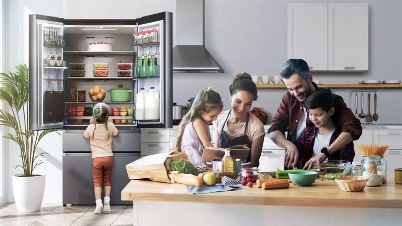 Americká lednice Hisense RF749N4WIF nerez