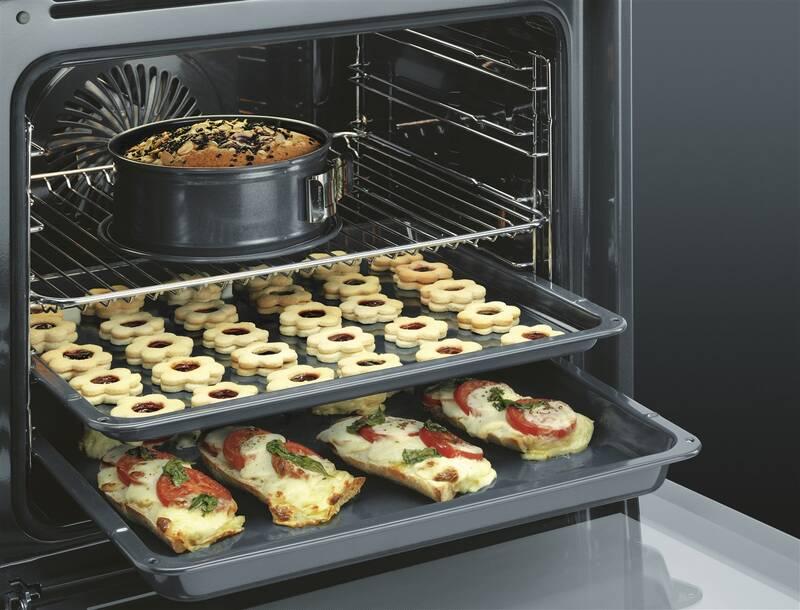 Trouba AEG Mastery BCE451350M nerez