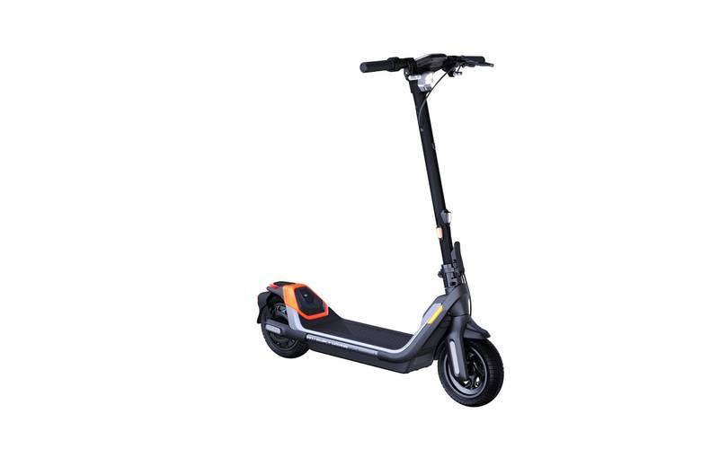 Elektrická koloběžka Segway P65E