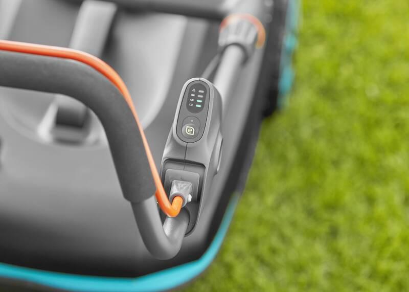 Sekačka Gardena PowerMax 14638-55