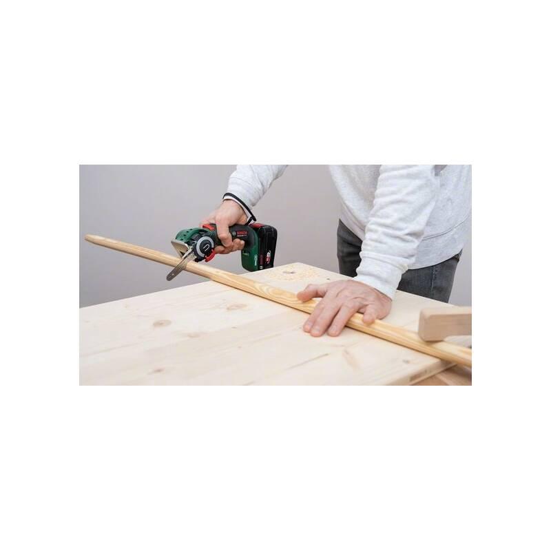 Řetězová pila Bosch AdvancedCut 18