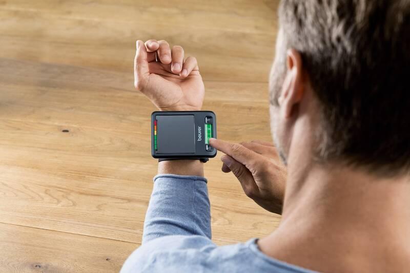 Tlakoměr na zápěstí Beurer BC87