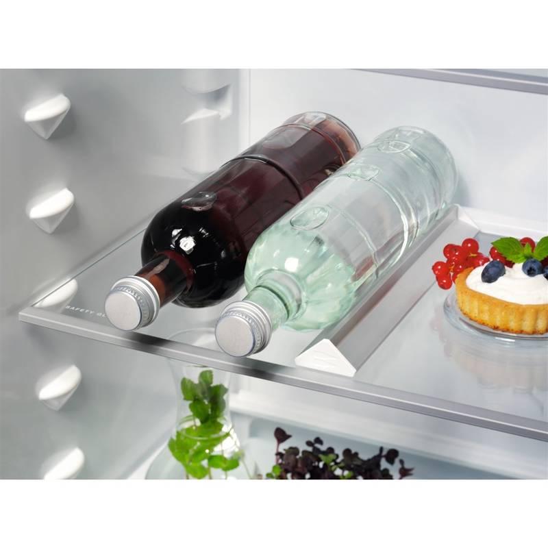 Chladnička s mrazničkou AEG NSC7G751ES bílá