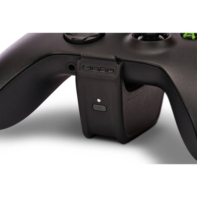 Držák PowerA MOGA Play & Charge Gaming Clip pro Xbox ovladače