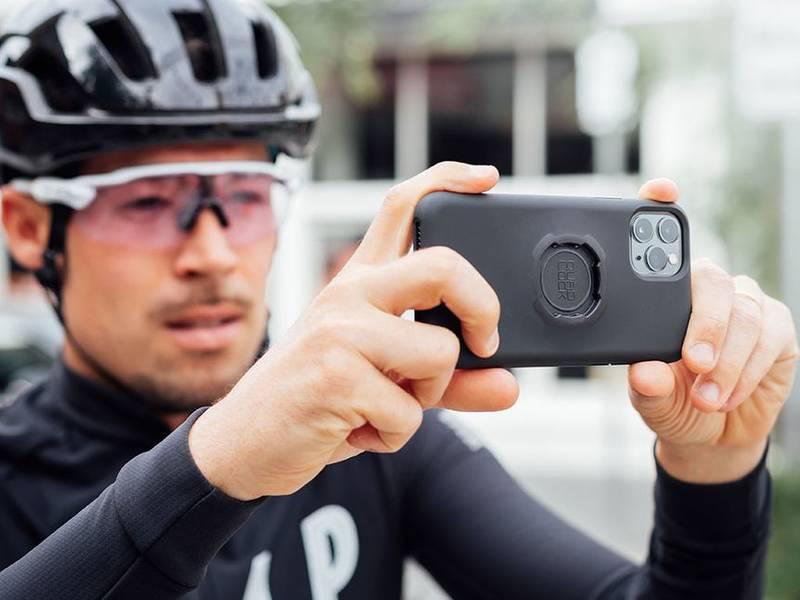 Kryt na mobil Quad Lock Original na iPhone 13 Pro Max černý