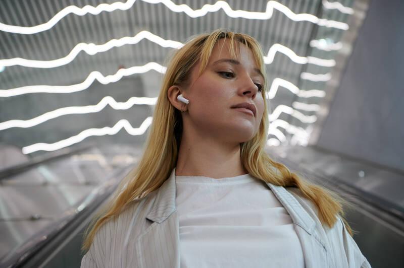 Sluchátka Defunc TRUE LITE bílá