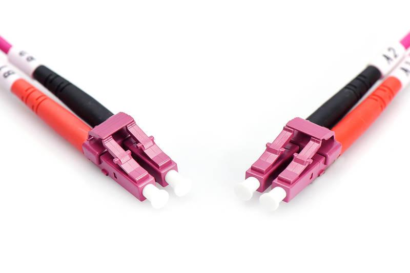 Kabel Digitus Optic Patch, LC LC, Multimode, OM4, 50 125 µ, 10m růžový