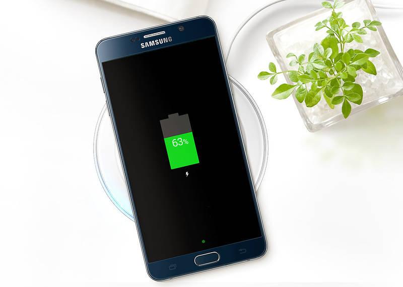 Nabíjecí podložka Samsung EP-PN920B bílá