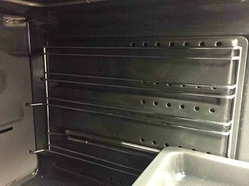 Trouba Beko BIR 14400 WGCS bílá