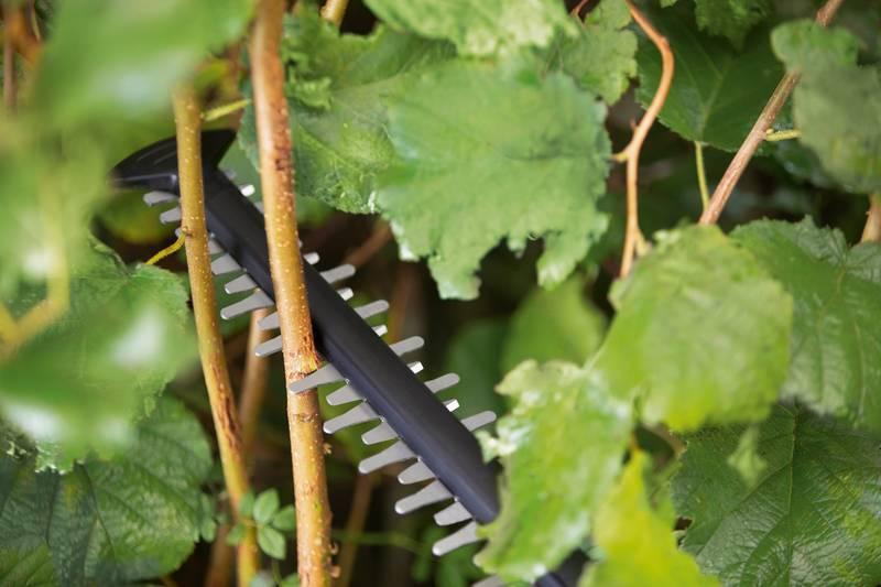 Nůžky na živý plot Bosch UniversalHedgeCut 18-55