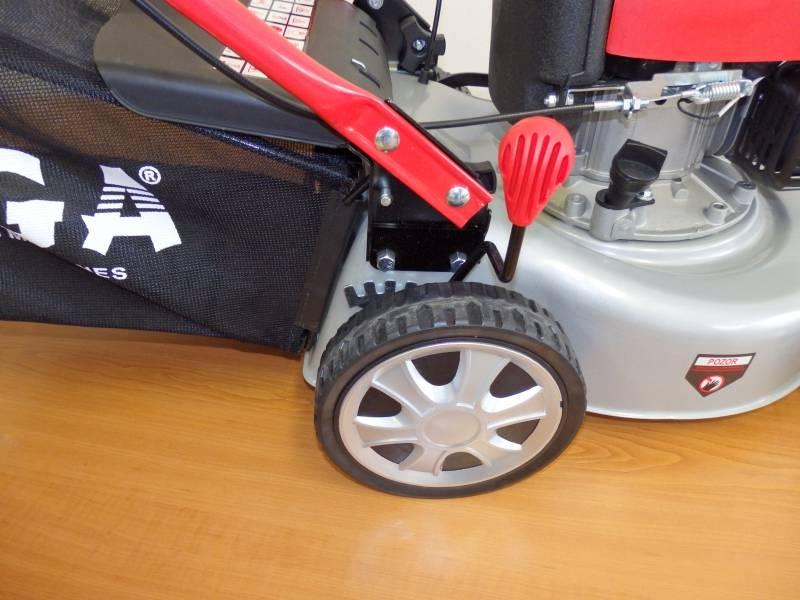 Sekačka VeGA 404 SDX