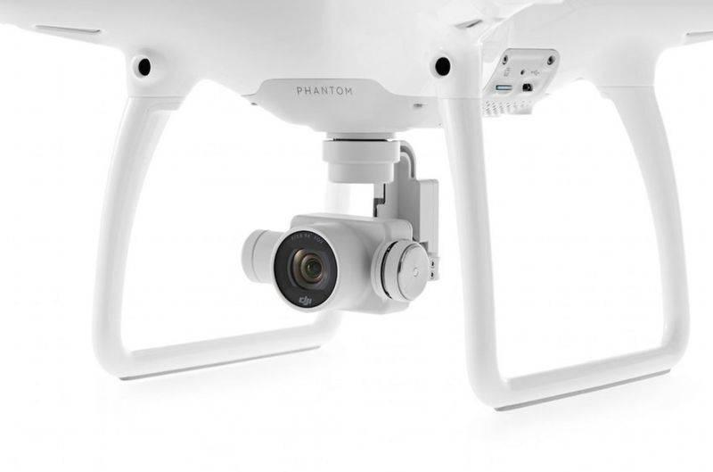 Dron DJI Phantom 4, 4K Ultra HD kamera bílý, Dron, DJI, Phantom, 4, 4K, Ultra, HD, kamera, bílý