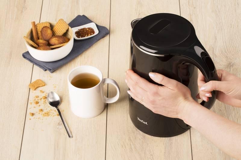 Rychlovarná konvice Tefal KO260830