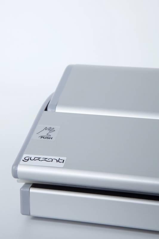 Svářečka folií Guzzanti GZ 330