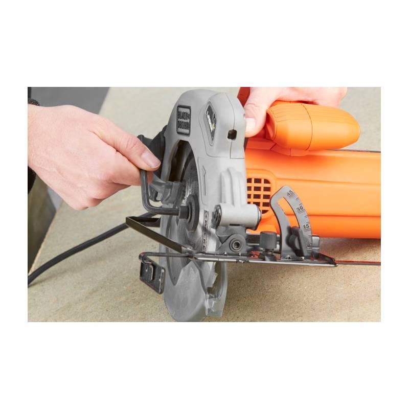 Okružní pila Black-Decker CS1250L