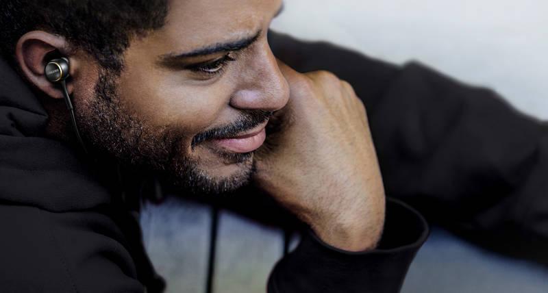 Sluchátka Samsung Wired In Ear černá