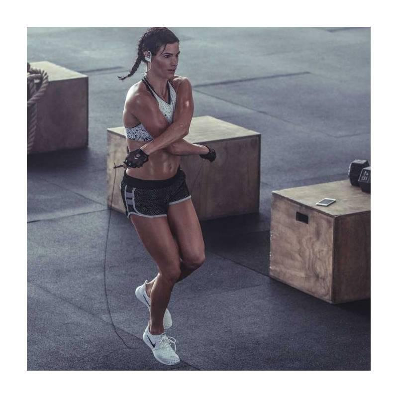 Sluchátka Beats Powerbeats3 Wireless černá