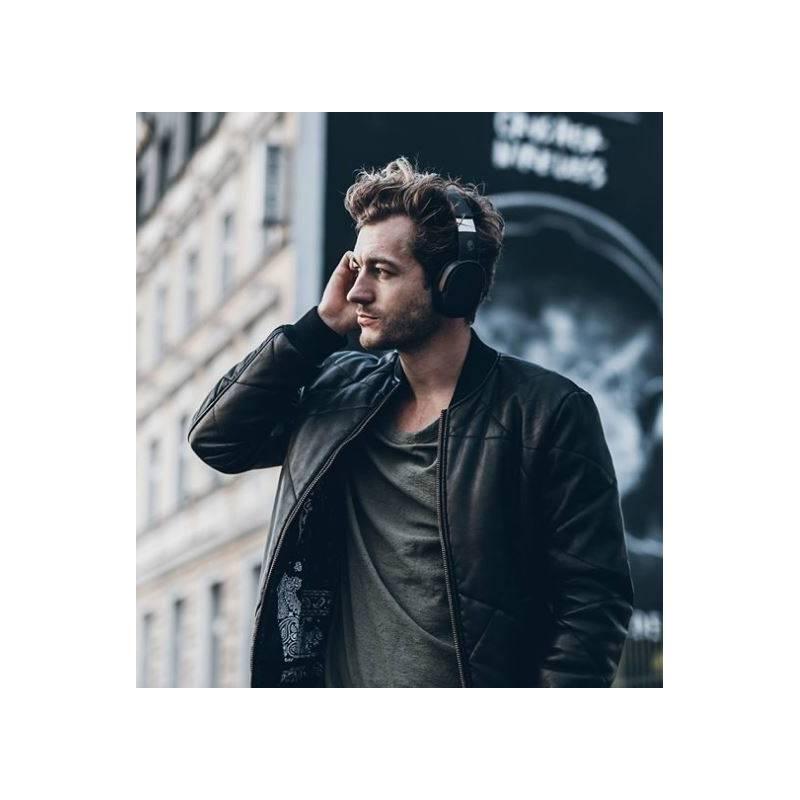 Sluchátka Skullcandy Crusher Wireless černá