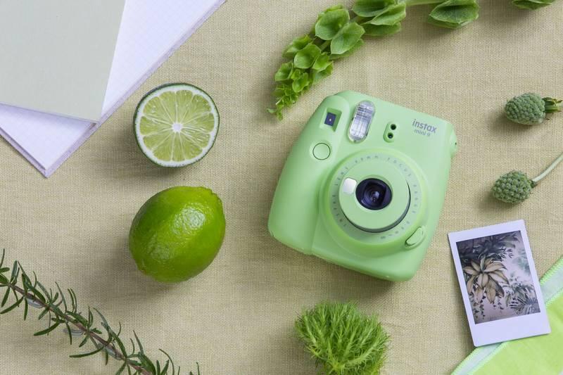 Digitální fotoaparát Fujifilm Instax mini 9 zelený