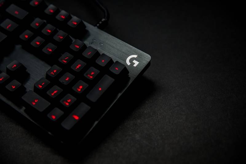 Klávesnice Logitech Gaming G413, červené podsvícení, US carbon