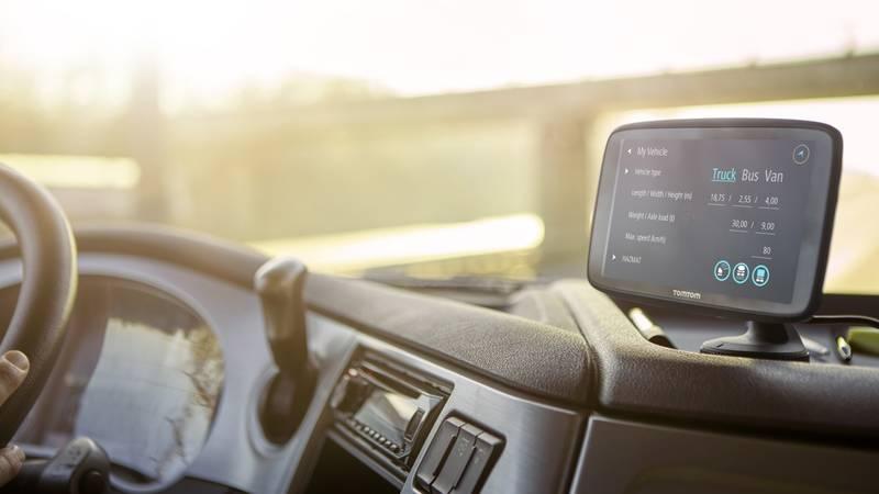 Navigační systém GPS Tomtom GO Professional 520 EU, Lifetime černá