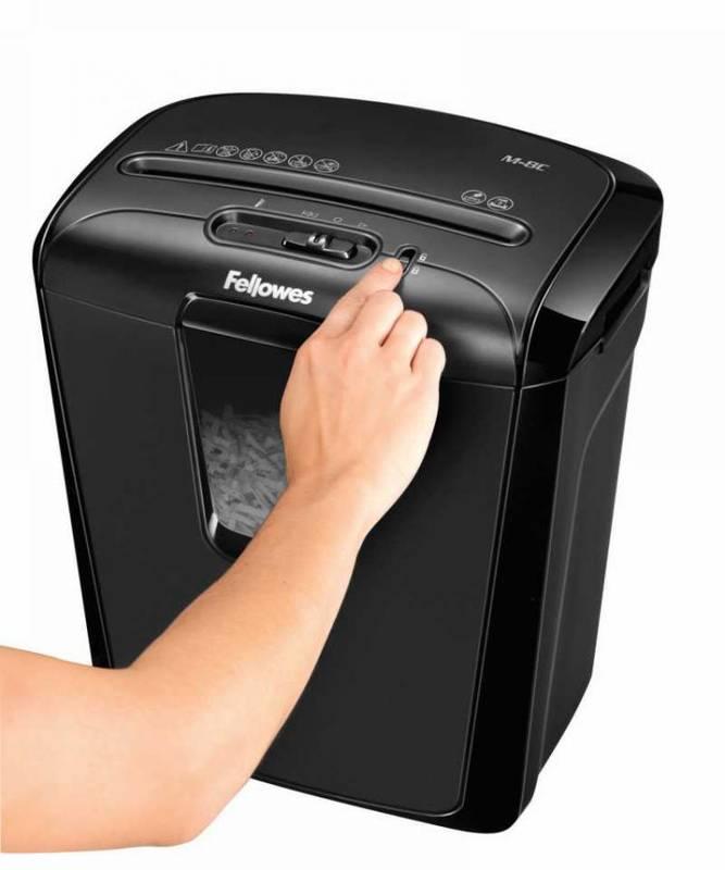 Skartovač Fellowes M-8C černá