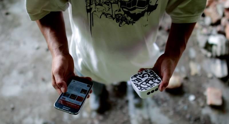 Přenosný reproduktor GoGEN BS 034STRB černý bílý