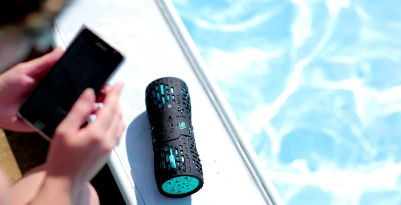 Přenosný reproduktor GoGEN BS 115STRB černý modrý