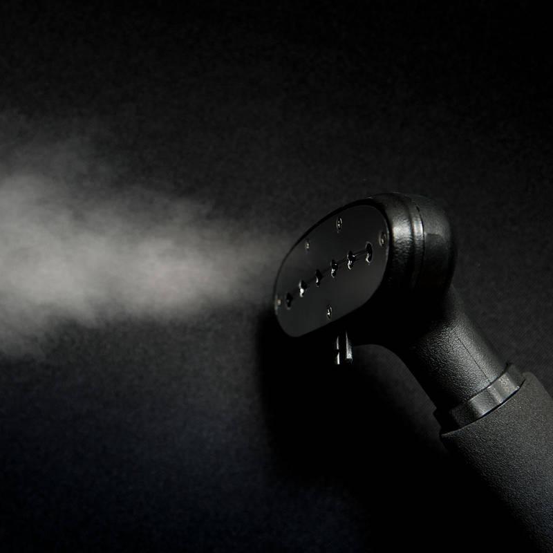 Parní napařovač oděvů SteamOne H10S černý