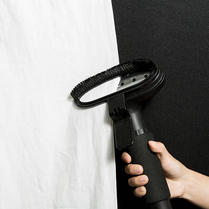 Parní napařovač oděvů SteamOne H10S černý