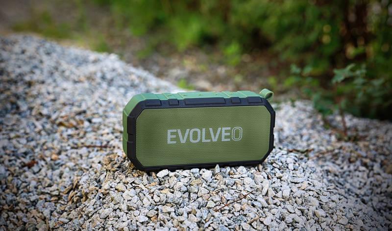 Přenosný reproduktor Evolveo Armor FX6 zelené