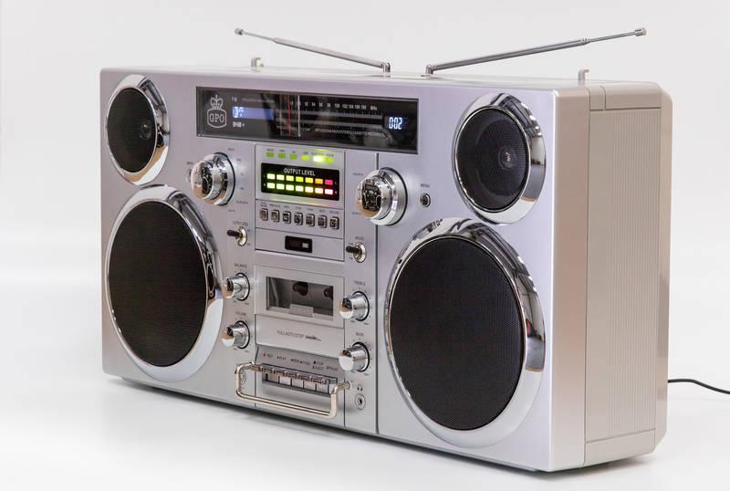 Radiomagnetofon s CD GPO Brooklyn stříbrný