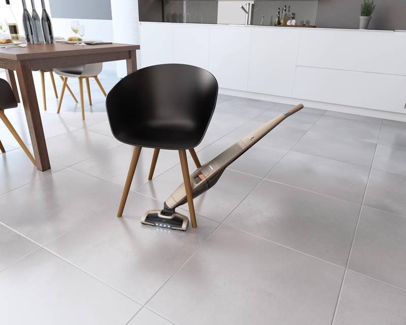 Vysavač tyčový Electrolux ULTRA Power EUP86SSM zlatý