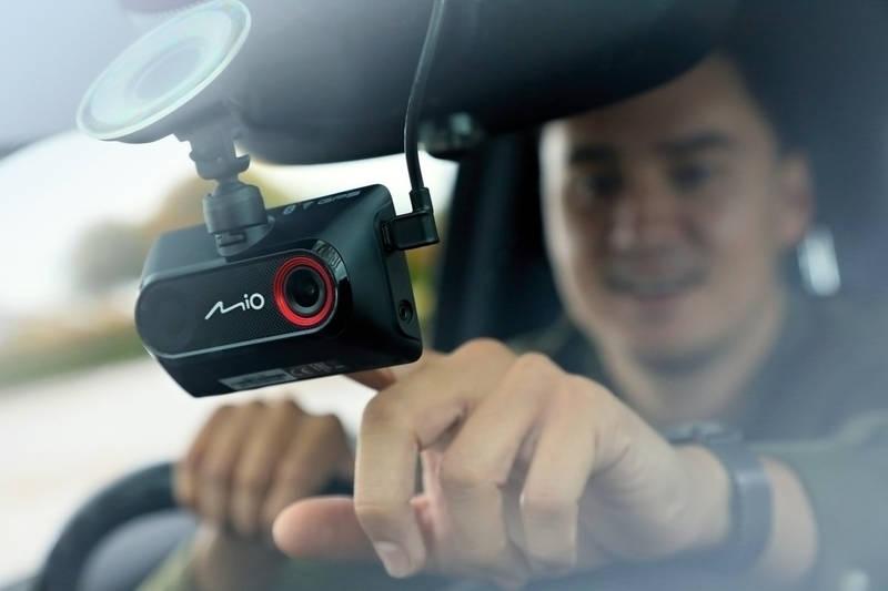 Autokamera Mio MiVue 788 Connect černá