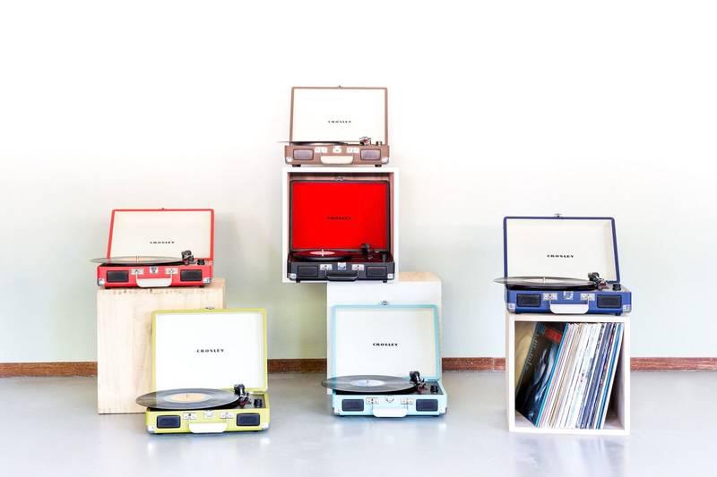 Gramofon Crosley Cruiser Deluxe černý