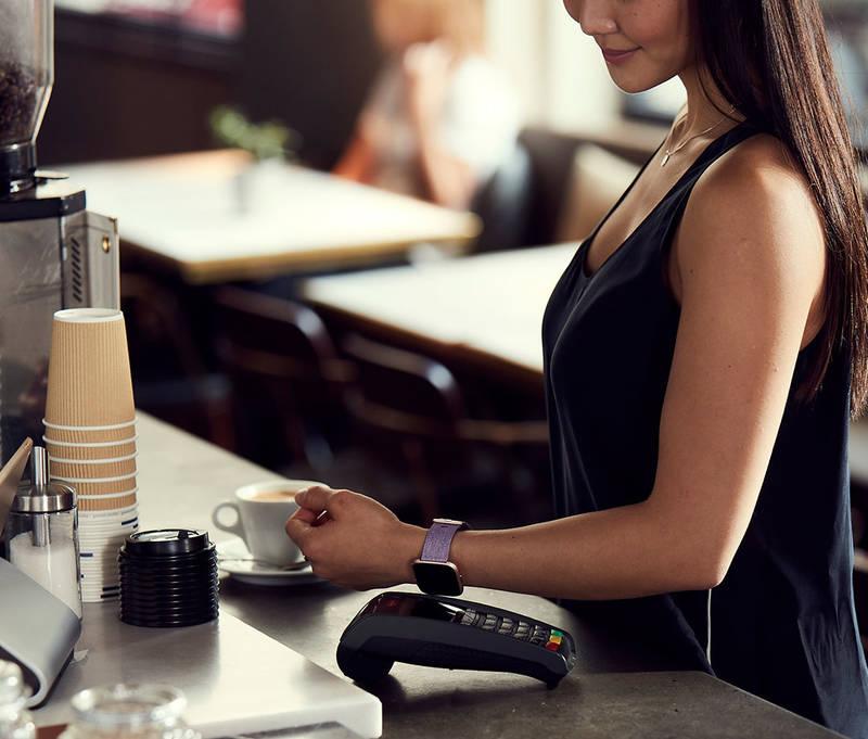 Chytré hodinky Fitbit Versa - Lavender Woven